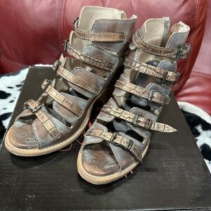 Freebird Quinn Patina size 8